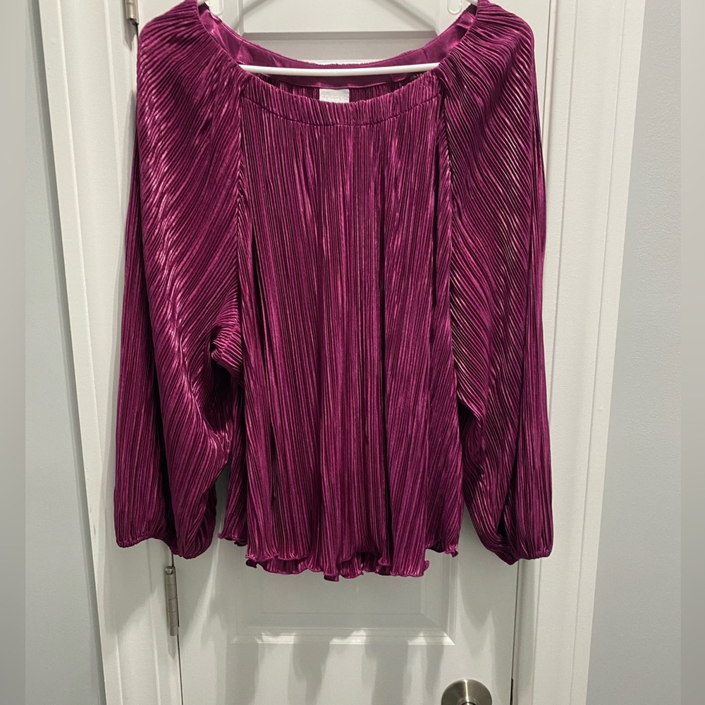 NWOT CHICO’S SHIMMERY CRINKLE TOP PLUM BERRY